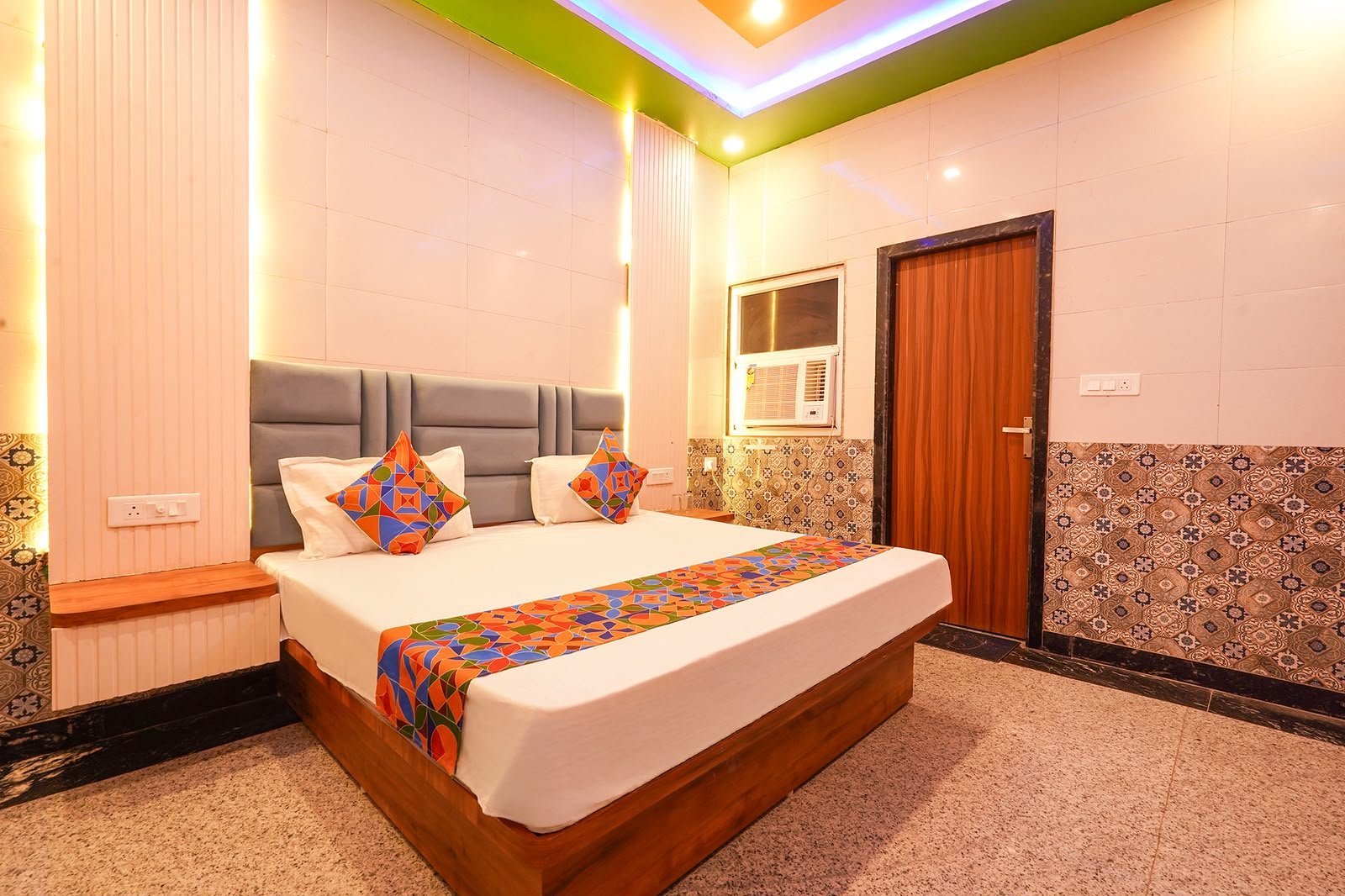 Deluxe AC Room